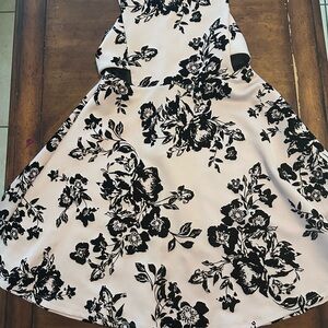 Nikki Lew Girls Sz 14  Pink/Black velvet floral. Black mesh cut outs on back.